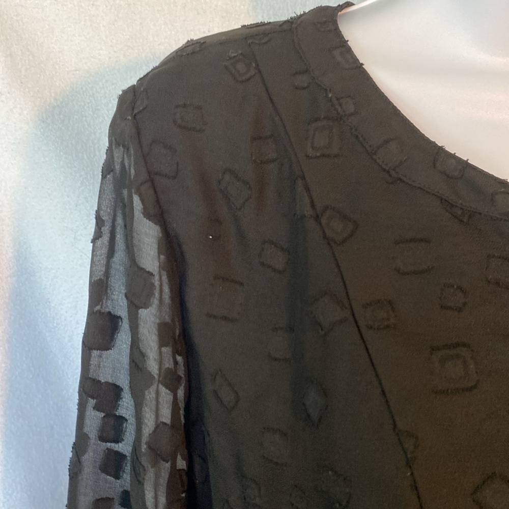 Mustard seed black long sleeve dress - Picture 2 of 7